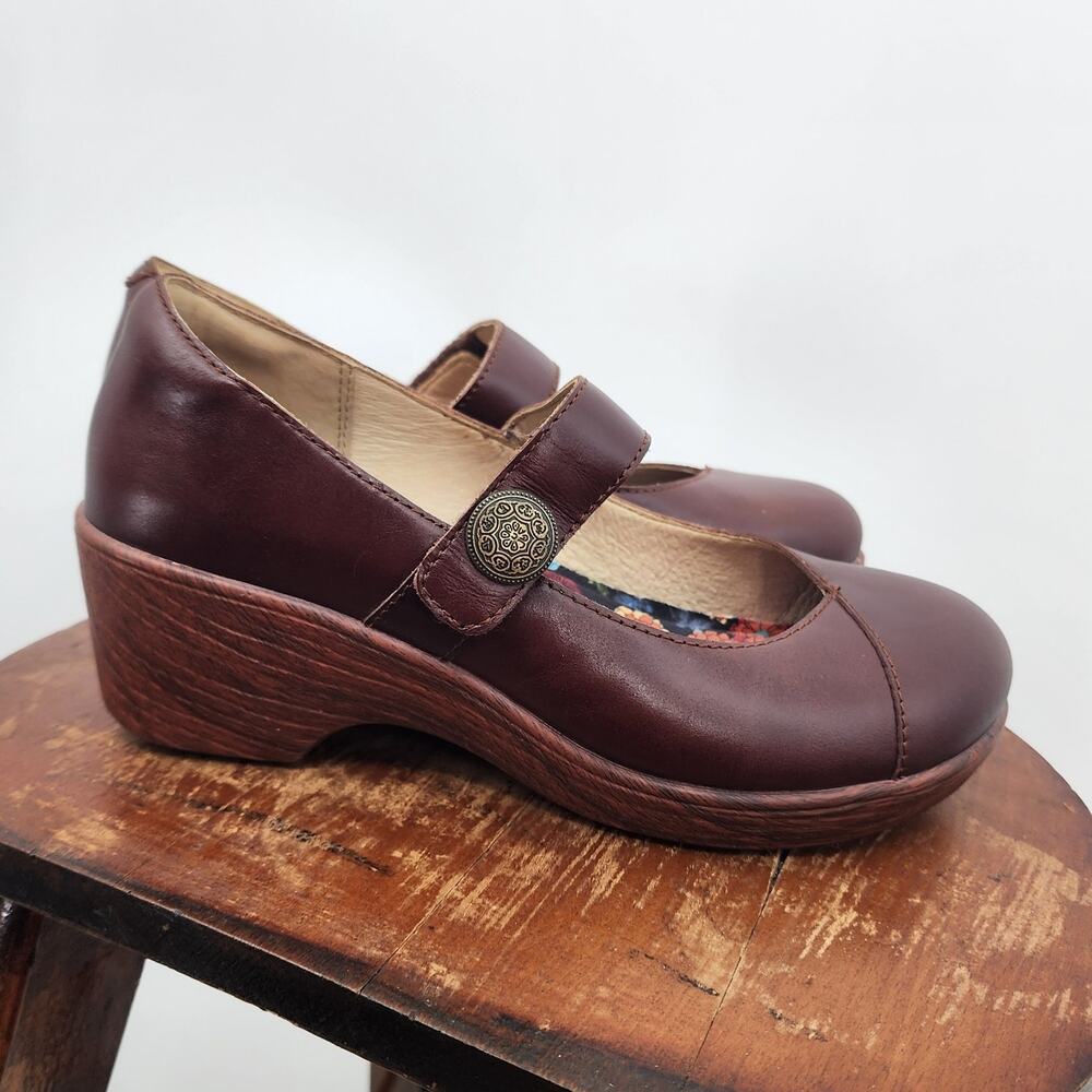 Alegria By PG Lite Sofi Mary Jane Clogs Size 37 6 7 Brown Comfort Casual Nursing